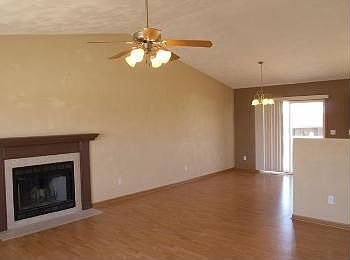 3rd image of 407 Windshire Ct