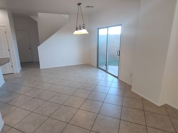 4th image of 3918 S Napa Ln