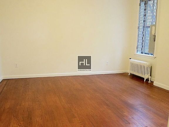 5th image of 8437 118th St APT 7B