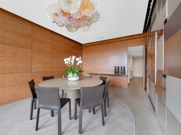 15 Central Park West image 10 of 23