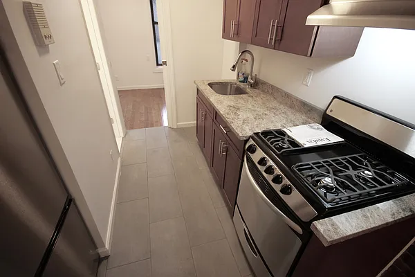 Rented by Aether Property Group | media 39