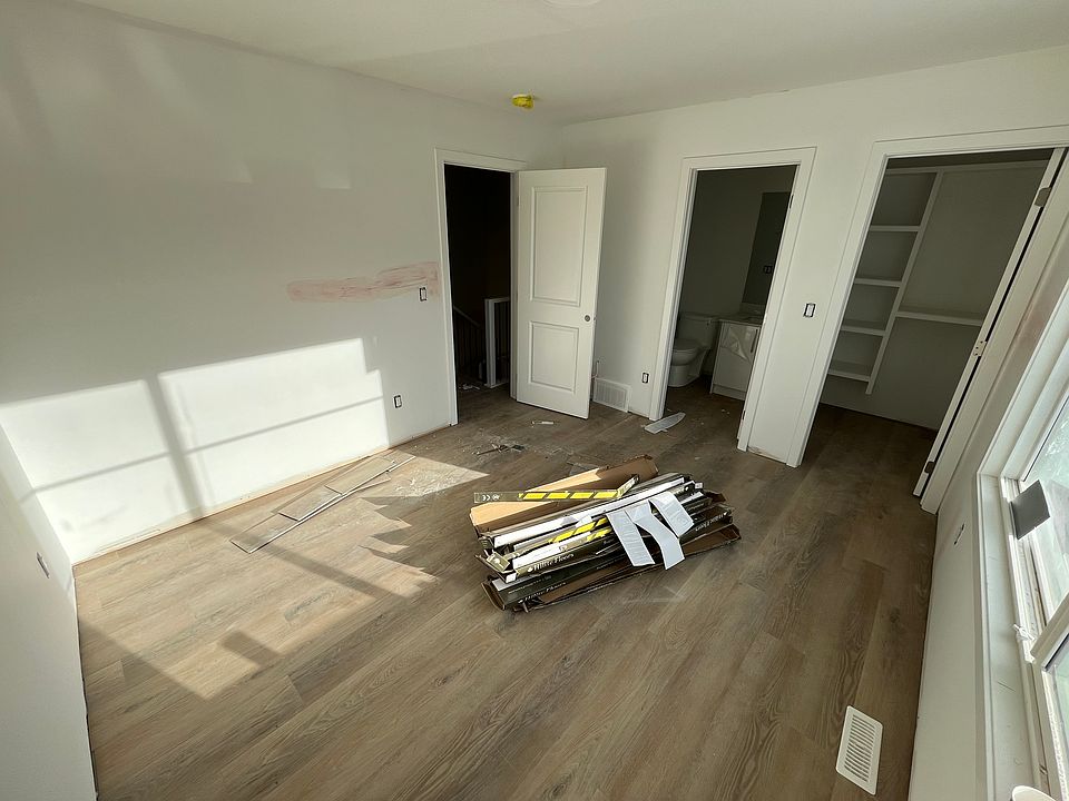 1st image of 11230 67th Ave NW