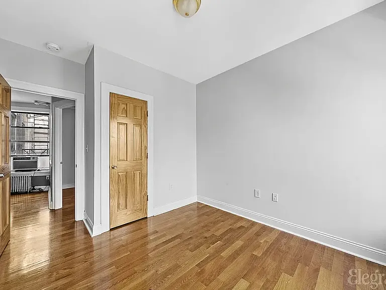 98 Thompson St #35 — Photo 6