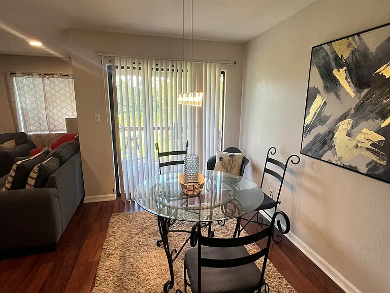1337 Airport Dr #G2 — Photo 4