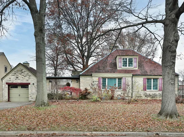 2620 Wellesley Rd, Columbus, OH 43209