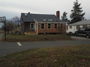 22 Hammock Pkwy, Clinton, CT 06413