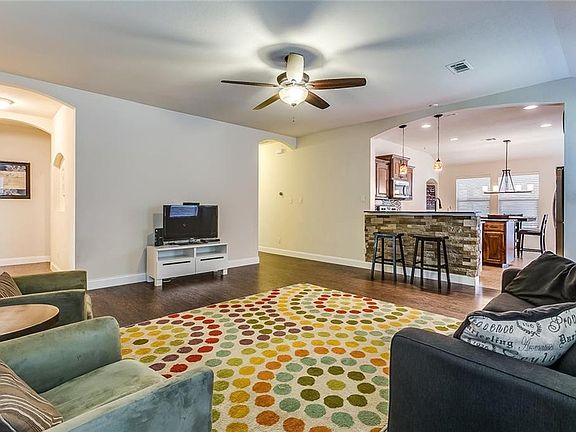 3rd image of 4556 Grainland Ct