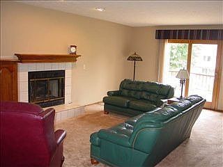 5th image of 15028 Karen Cir