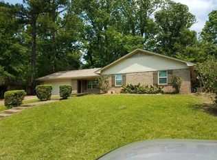 309 Stonegate Dr, Clinton, MS 39056