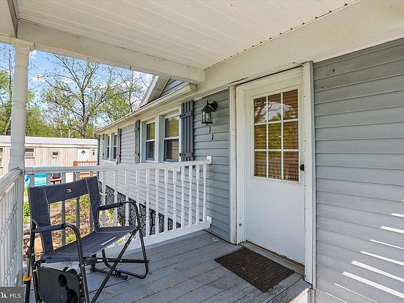 4th image of 4211 Conewago Rd