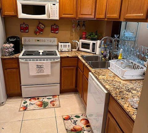 5th image of 6575 W Oakland Park Boulevard #417