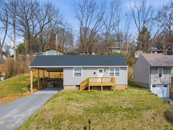 2038 W Stone Dr, Kingsport, TN 37660