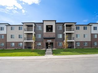 693 W 4500 S Unit 204, Mapleton, UT 84664
