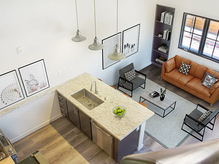 595 Munras Ave #202 — Photo 5