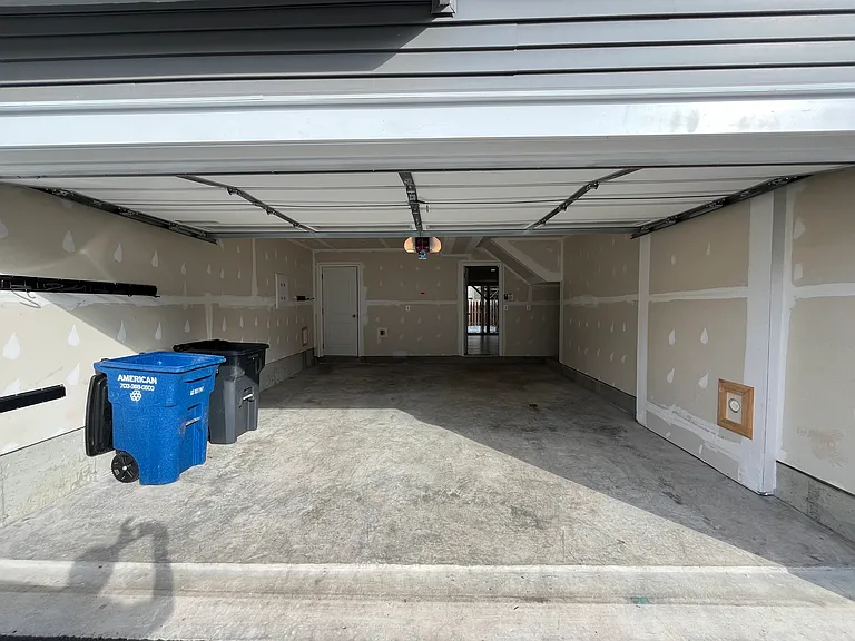 8196 Maude Ln — Photo 28