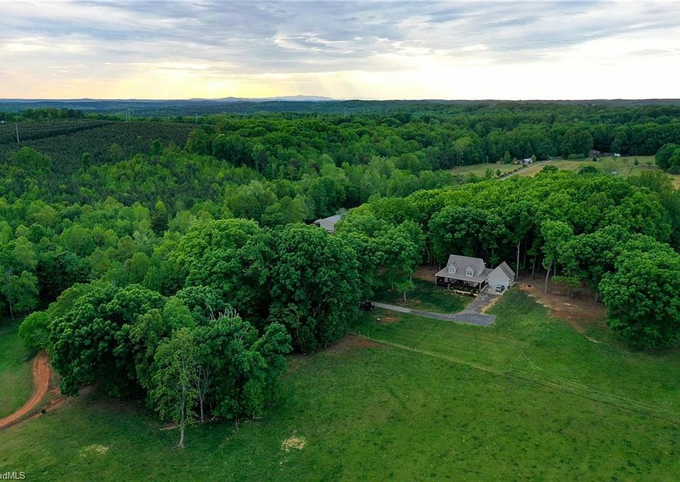 1st image of 258 Peaceful Ln