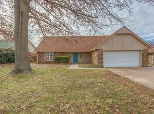 425 W Los Angeles St, Broken Arrow, OK 74011