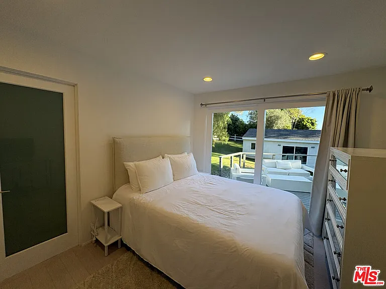 30370 Morning View Dr — Photo 18