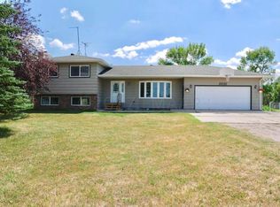 8810 56th Ave N, Harwood, ND 58042