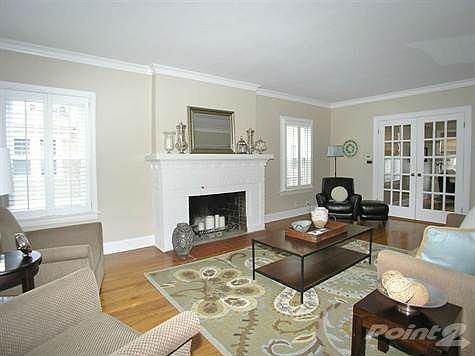 003_Living Room