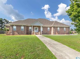 57 Grant Mountain Crst, Grant, AL 35747