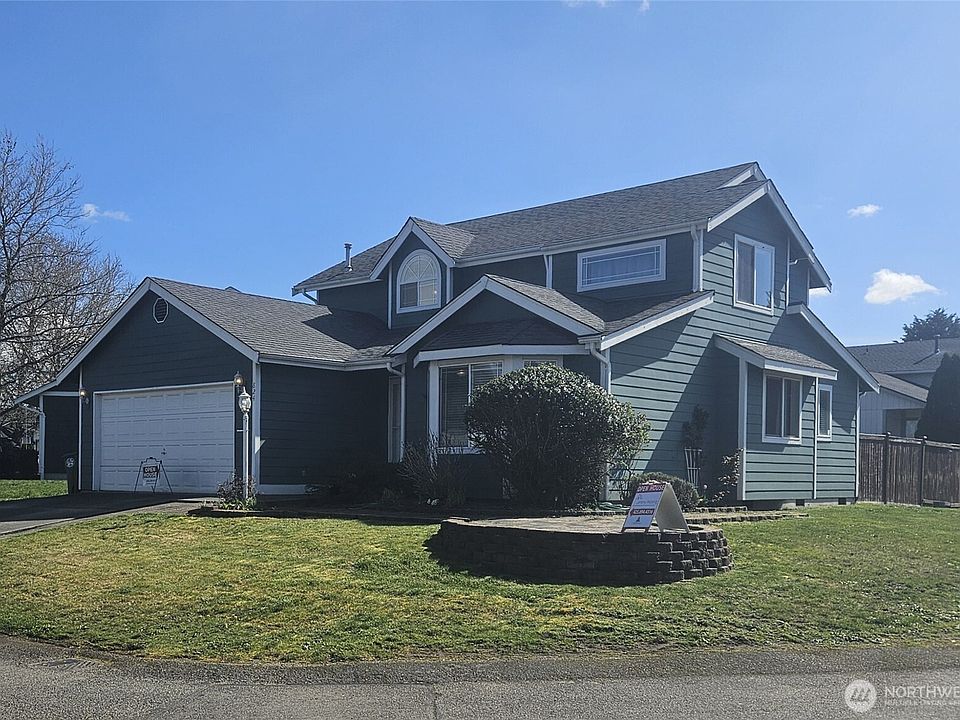 1st image of 824 130th Street E