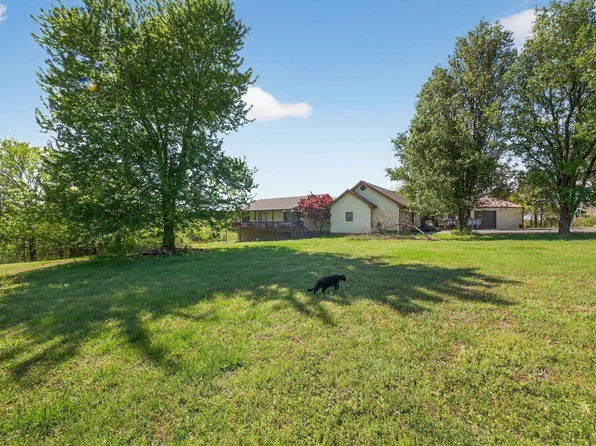 883 Little Bear Hwy, Gilbertsville, KY 42044