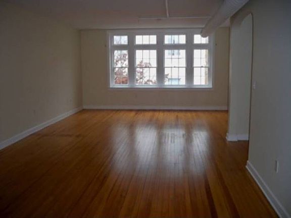 Dining & Living Area