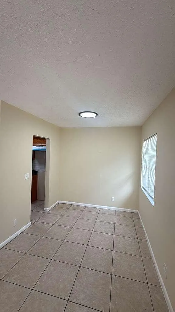 2 bed, 2.0 bath, 1000 sqft, $2,100 — Photo 3