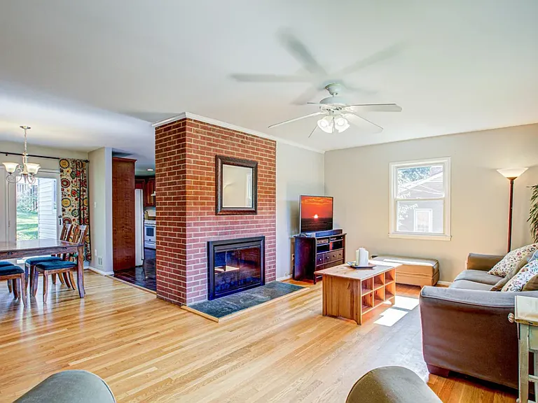 7811 Greeley Blvd — Photo 33