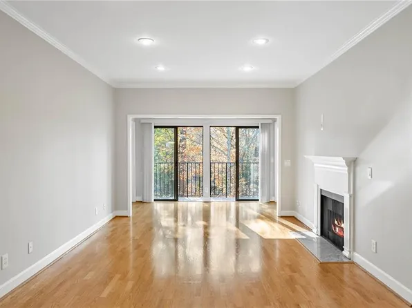 3071 Lenox Rd NE APT 36, Atlanta, GA 30324