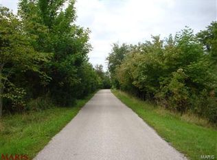 18756 Haystack Ln, Chesterfield, MO 63005