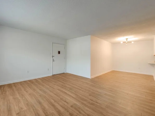 900 Mountain Creek Rd APT 418, Chattanooga, TN 37405
