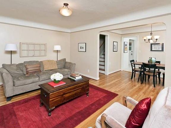 Living room into Din. Rm