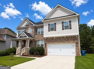 505 Lance View Ln, Lawrenceville, GA 30045