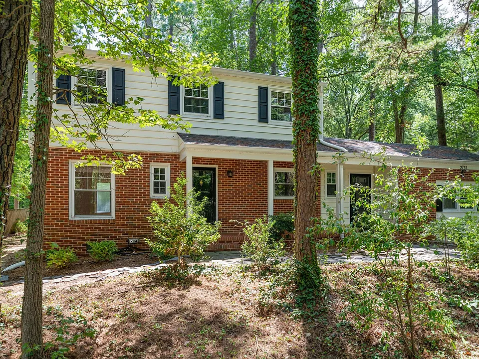 2737 Dogwood Rd