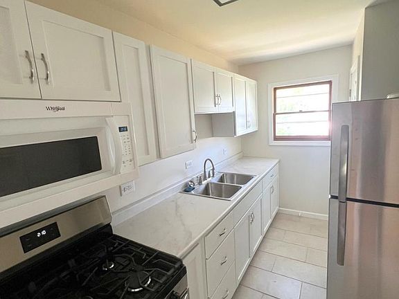 2nd image of 1656 McKay St