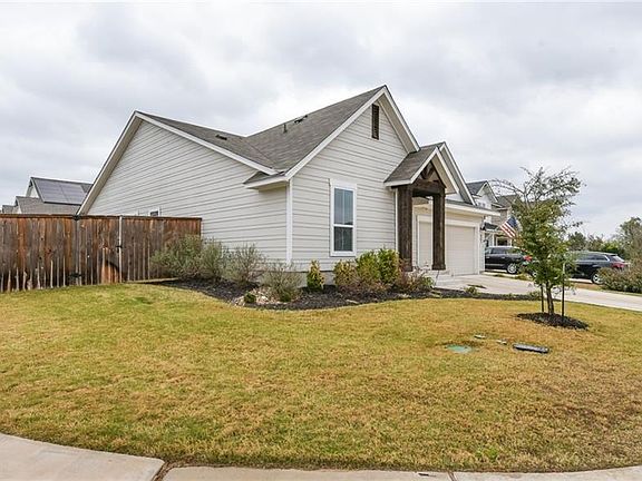3rd image of 601 Beebrush Ct