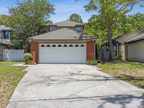 2nd image of 8278 COPPERFIELD Circle W