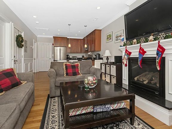 2nd image of 59 Story St #2