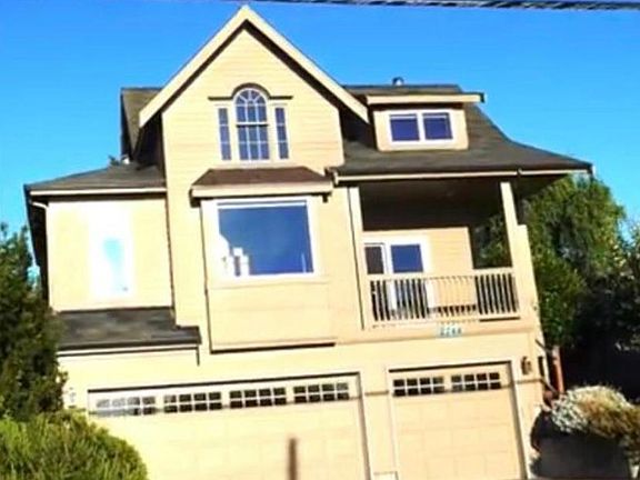 2nd image of 2744 60th Ave SE #B