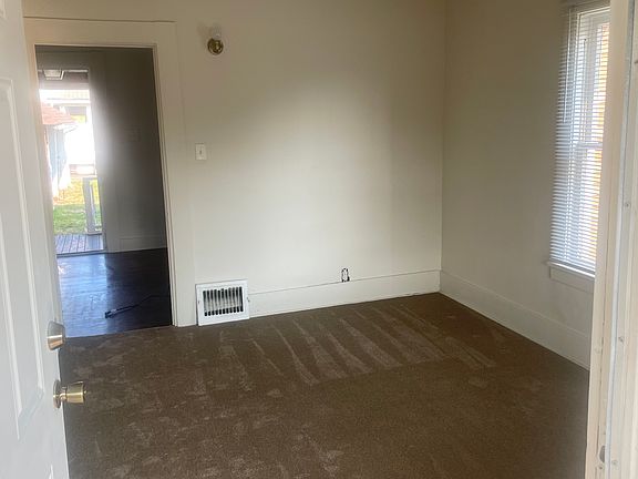 2nd image of 1937 Willard Ave SE #1937