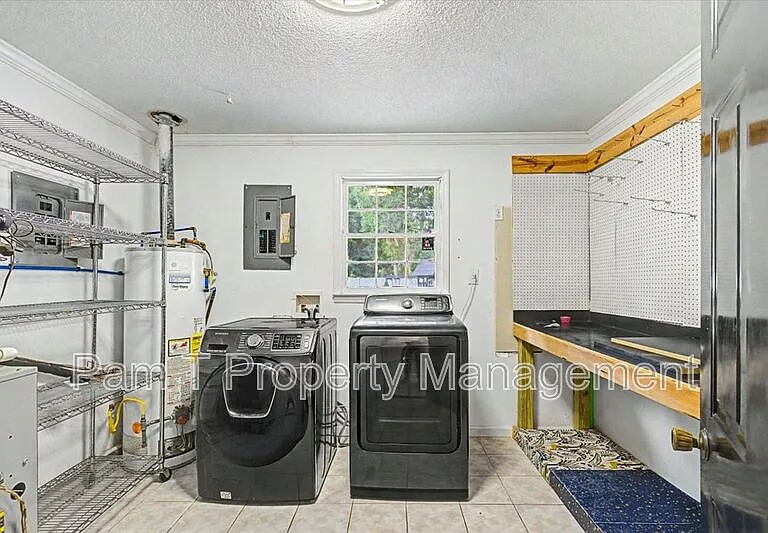 1332 Grace Dr — Photo 18