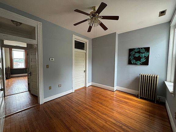 4th image of 815 Church St APT 3C