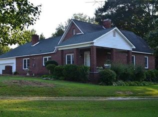 1425 White Plains Rd, Spartanburg, SC 29307