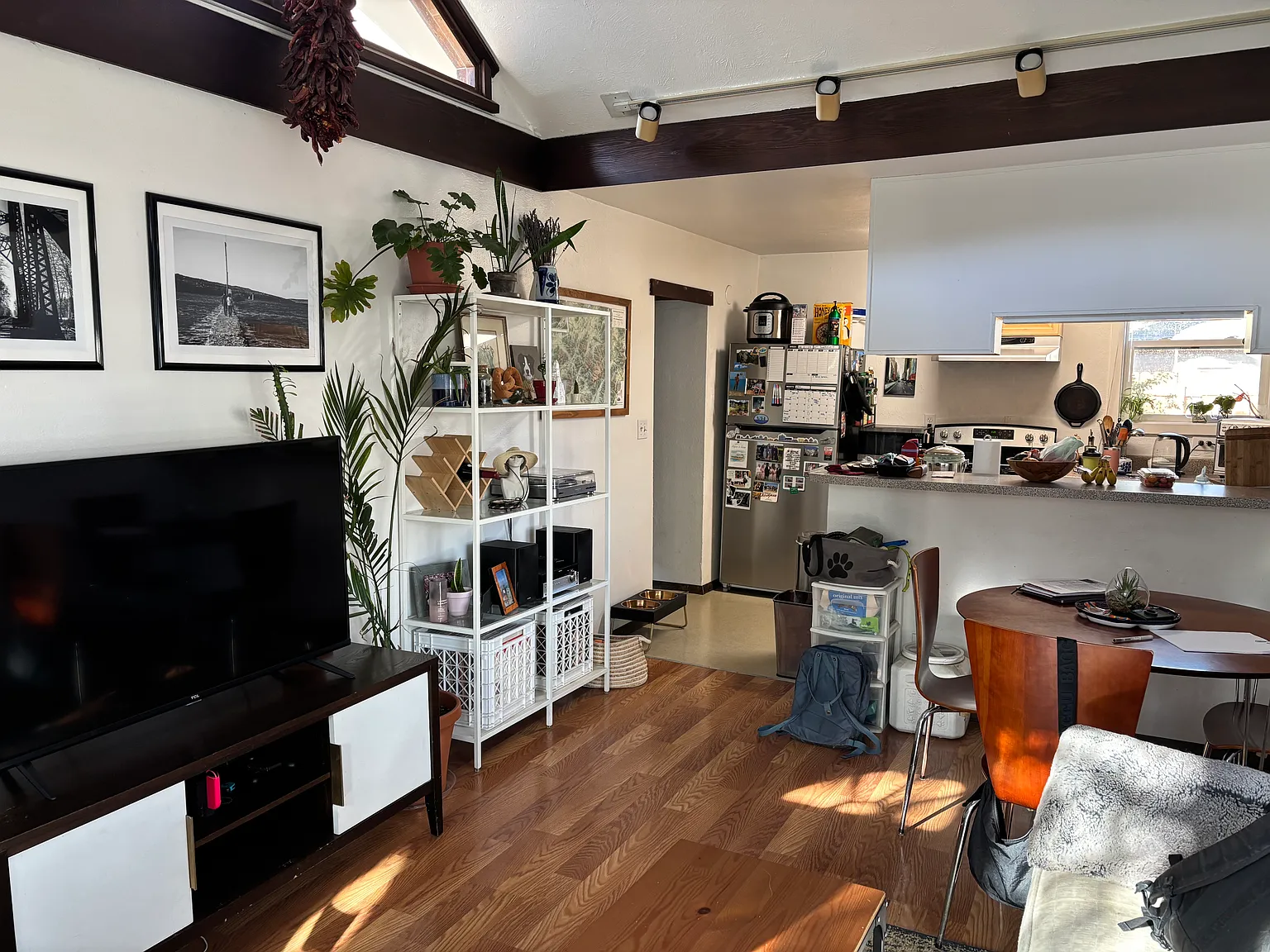 1825 walnut Street — Photo 4