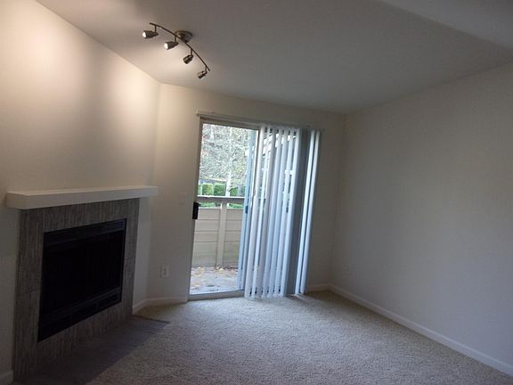 4th image of 1550 134th Ave SE APT F304
