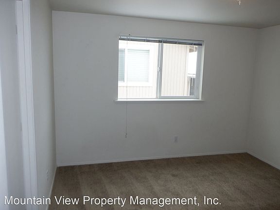5th image of 1935 NW Cedar Ave