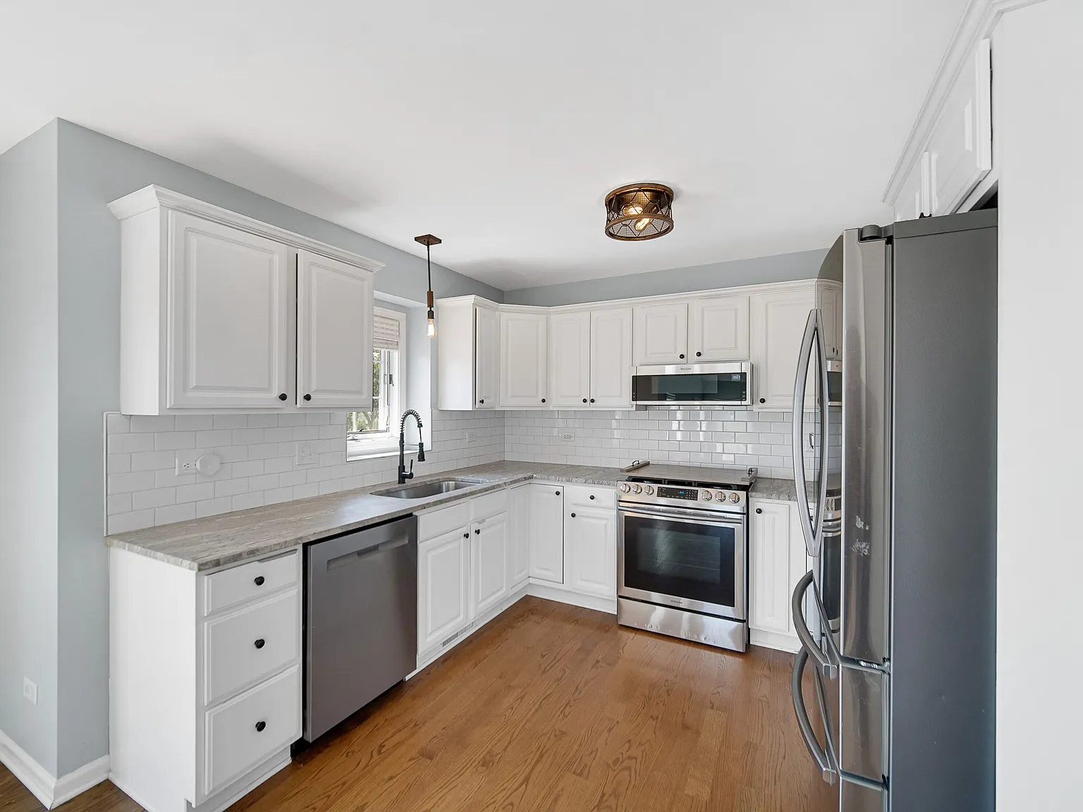 310 Cornwall Circle - 1 — Photo 2