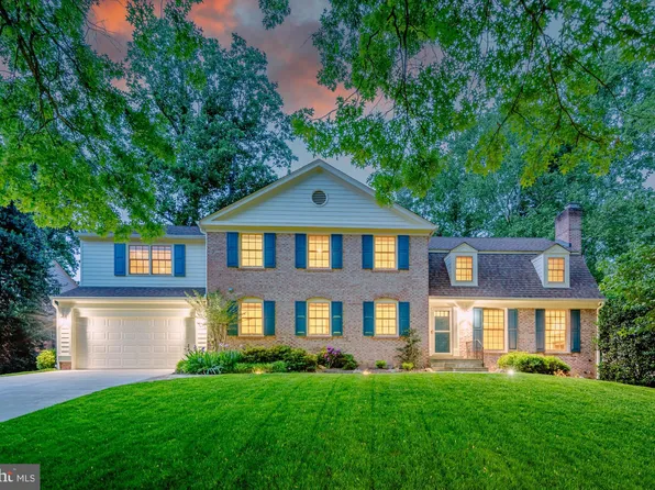 10521 Macarthur Blvd, Potomac, MD 20854